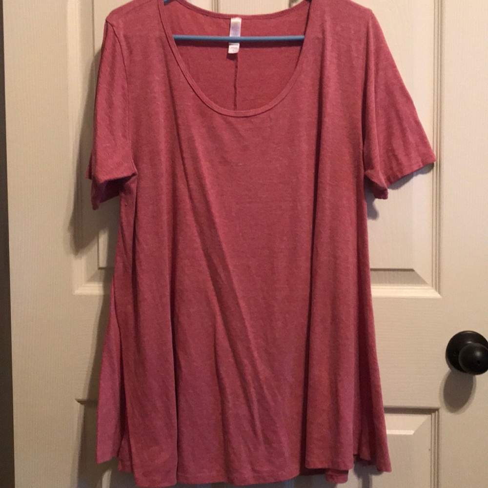 Lularoe Perfect Tee - Large
